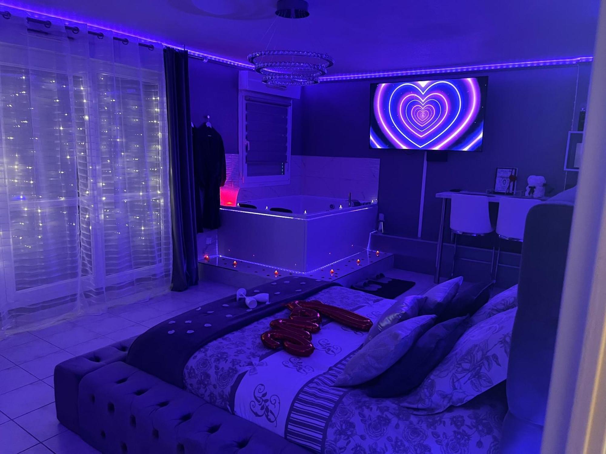 « Le Boudoir D'Elodie » Le Spa Romantique Saint-Léonard Esterno foto